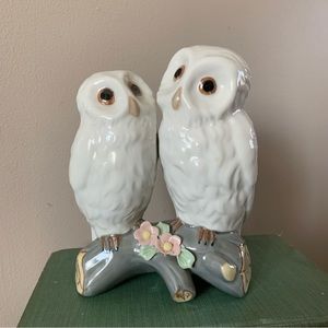 Porcelain snowy owls figurine - Cascades. Made in Spain.